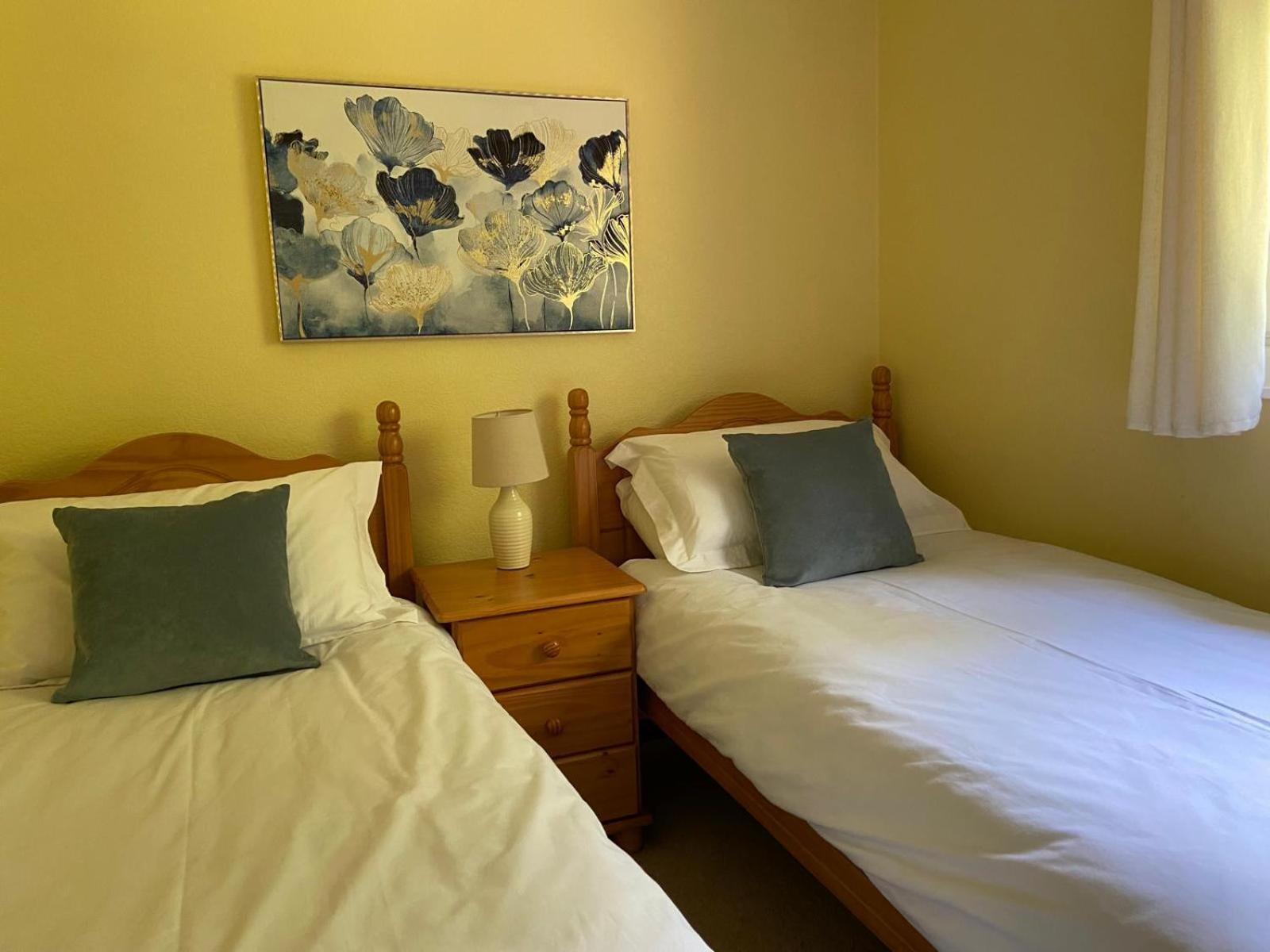 Chalet 64, Lakeside, Glan Gwna Holiday Park Caernarfon Luaran gambar