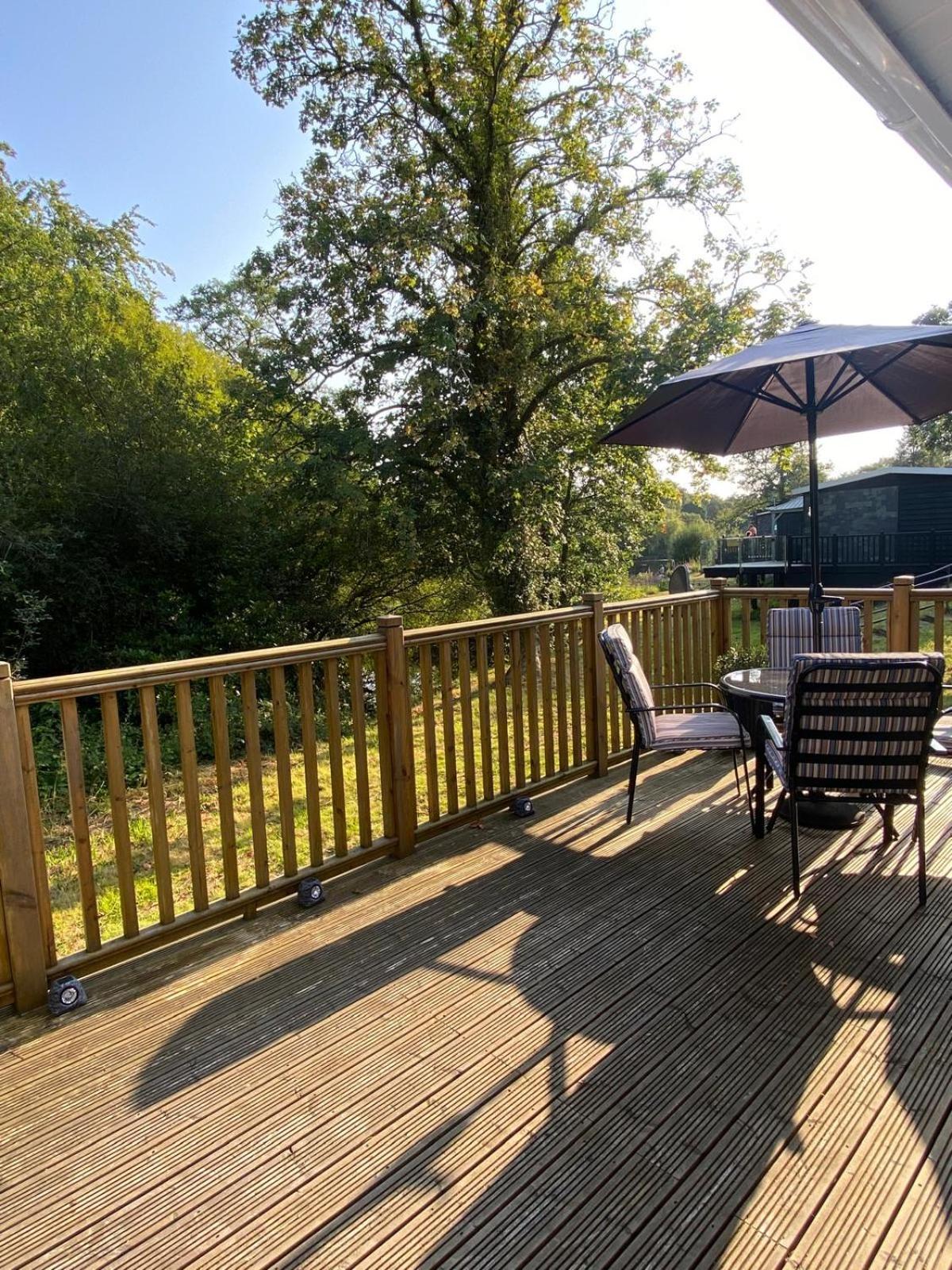 Chalet 64, Lakeside, Glan Gwna Holiday Park Caernarfon Luaran gambar